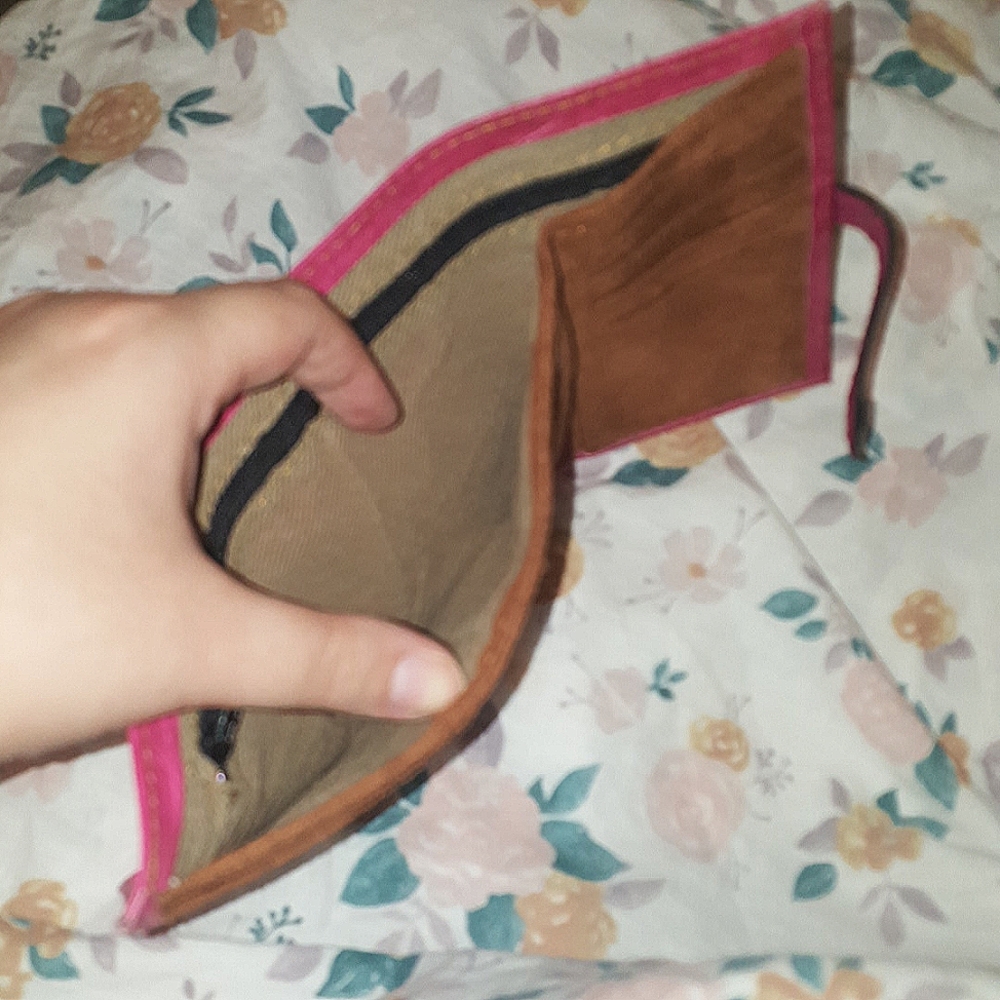 Handmade Artisan Nicaraguan Leather woman pink Wallet - Picture 4 of 5